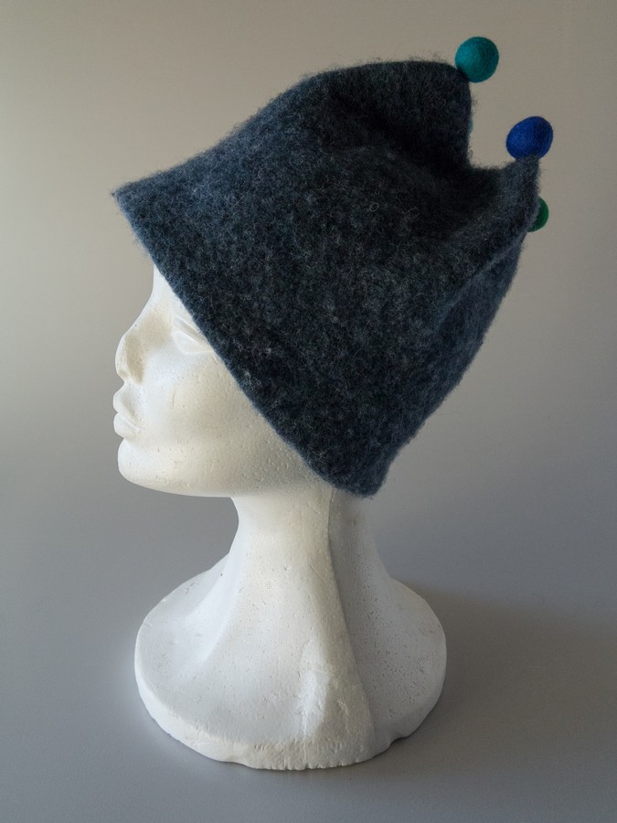 filtet strikket hat gratis opskrift